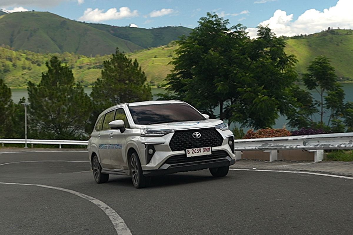 Veloz, Toyota, Veloz Hybrid, Simulasi Kredit Veloz Hybrid EV, Cicilan Mulai Rp 5 Jutaan