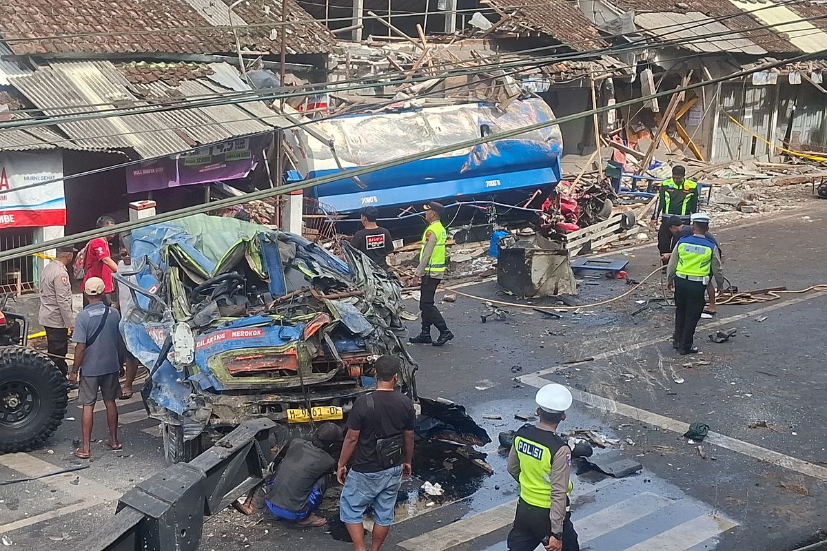 rawan kecelakaan, Purworejo, truk bersumbu tiga, Kalijambe, jalur Kalijambe, jalur kalijambe, kecelakaan truk bbm, Rawan Kecelakaan, Truk Bersumbu Tiga Dilarang Lewat Jalur Kalijambe