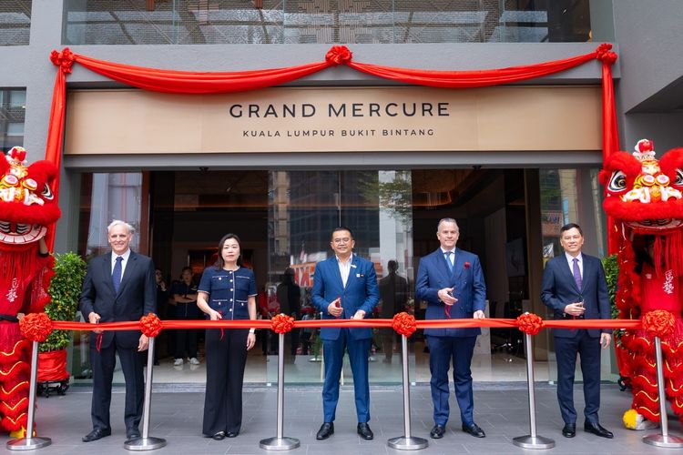 Grand Mercure Kuala Lumpur Bukit Bintang, Grand Mercure Buka di Kuala Lumpur Bukit Bintang, Sejengkal dari Stasiun MRT