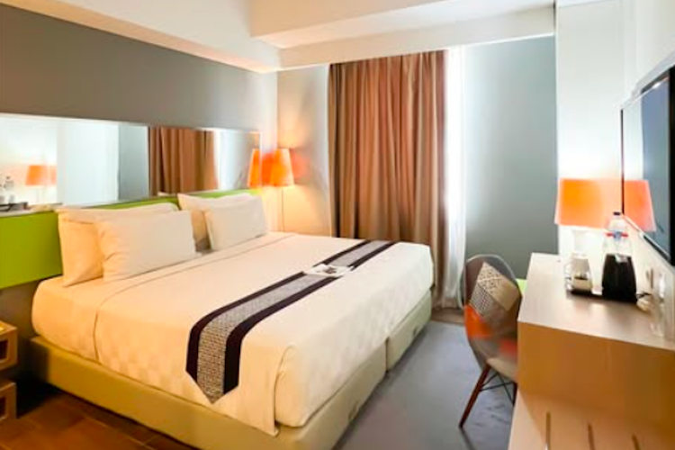 hotel Pekalongan, harga hotel Pekalongan, hotel Pekalongan dekat stasiun, 10 Hotel di Pekalongan dengan Harga Mulai Rp 200.000-an, Ada yang Dekat Stasiun, Binumar Syariah Hotel, Hotel Namira Syariah , Hotel Marlin, Hotel Nirwana Pekalongan, Hotel Grand Dian, Hotel KHAS Pekalongan, Hotel Dafam Pekalongan, Hotel Aston Pekalongan Syariah, Hotel Howard Johnson By Wyndham Pekalongan, Hotel Santika Pekalongan