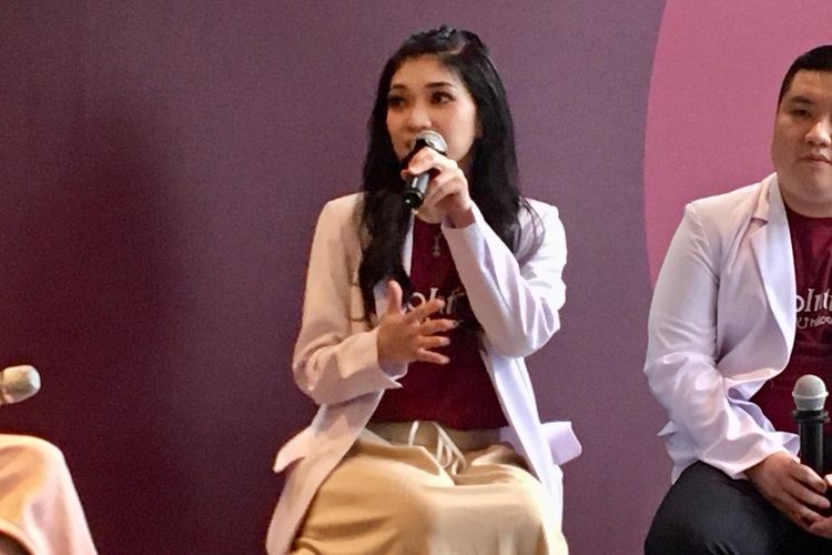 Kontrasepsi, KB darurat, Kontrasepsi Darurat, pil kb darurat, efek samping pil kb darurat, apa itu pil kb darurat, mitos pil kb darurat, cara kerja pil kb darurat, pil kb darurat adalah, kontrasepsi darurat adalah, obat kb darurat, Mengenal Pil KB Darurat, Aturan Minum hingga Efek Sampingnya Menurut Dokter, Apa itu pil KB darurat?, Pil KB darurat diminum kapan?, Manfaat pil KB darurat, Efek samping pil KB darurat, Mitos pil KB darurat, benarkah bikin mandul?