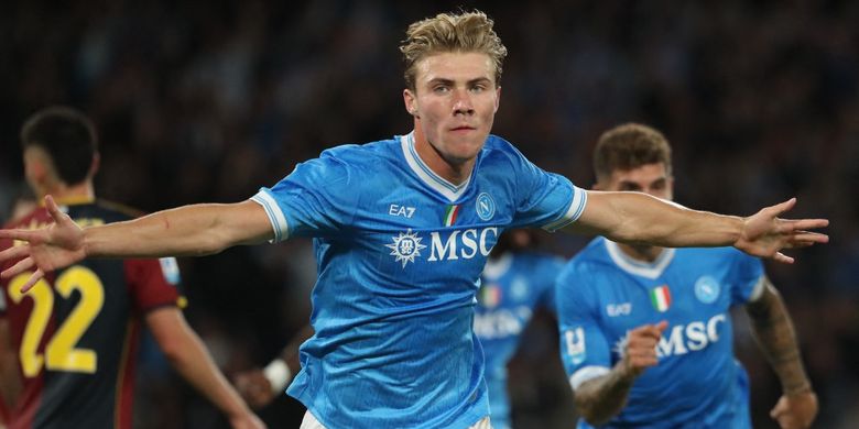 Napoli, Rasmus Hojlund, bursa transfer, Man United, Serie A, Manchester United, Liga Italia, Giovanni Manna, Napoli Optimistis Permanenkan Rasmus Hojlund dari Man United