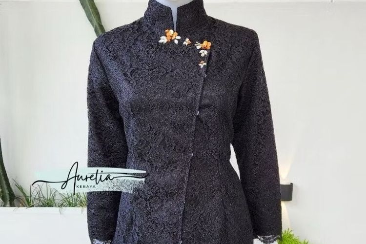 kebaya wisuda, Rekomendasi kebaya, Kebaya janggan, kebaya janggan, Kebaya kutubaru, kebaya kutubaru, kebaya Kutubaru, kebaya modern, Kebaya Wisuda, rekomendasi kebaya, rekomendasi kebaya wisuda, rekomendasi kebaya modern, rekomendasi kebaya wisuda 2025, rekomendasi kebaya untuk wisuda, rekomendasi warna kebaya untuk wisuda, Rekomendasi Kebaya Wisuda untuk Inspirasi, Harga Rp 130.000-an