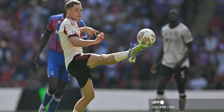 Liga Inggris, Premier League, Liverpool, Bursa Transfer, Alexander Isak, Mohamed Salah, Transfer Pemain, Florian Wirtz, Luis Diaz, Darwin Nunez, Mohamed Salah Beri Pembelaan ke Darwin Nunez dan Luis Diaz