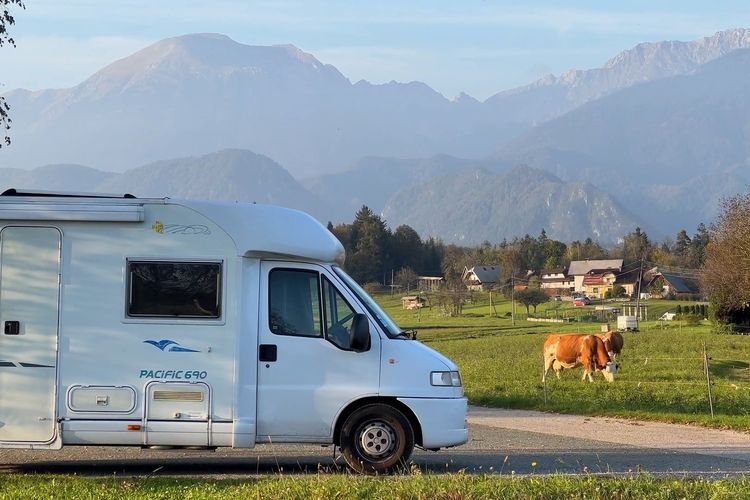 mobil, Campervan, kemping, Kegiatan alam bebas, Tren Campervan Terus Berkembang, Bukan Sekadar Fenomena Sesaat