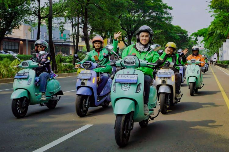 Motor Listrik, Aismoli, industri motor listrik, penjualan motor listrik, Tanpa Subsidi, Niaga Jadi Andalan Penjualan Motor Listrik 2025
