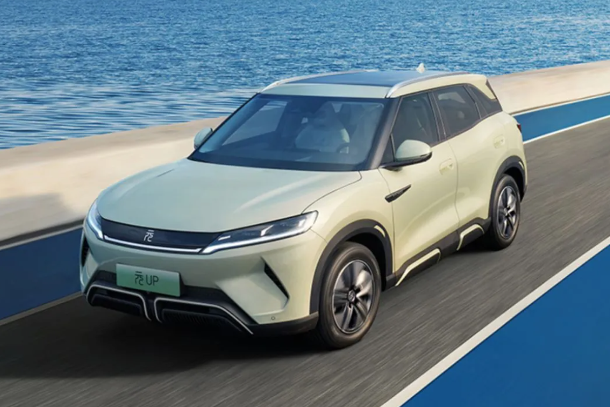 SUV listrik, BYD Atto 2, peluncuran kendaraan, harga agresif, Bocoran Harga BYD Atto 2 di Indonesia