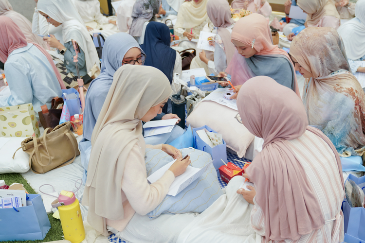 Wardah, Lightplus Crew, Paragon, Salman Subakat, Lightplus Crew 2026, Khayrani Kamal Bhojwani, Tak Sekadar Konten Beauty, Lightplus Crew 2026 Fokus pada Kreator dengan Nilai Personal