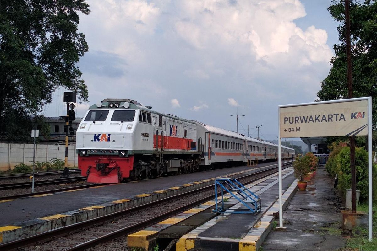Purwakarta, KA Lokal, Jawa Barat, Liburan ke Purwakarta Mulai Rp 8.000 dari Jakarta Naik KRL dan KA Lokal