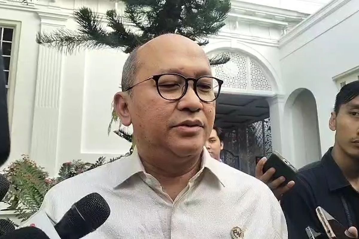 Tahun Baru, Rosan Roeslani, KCIC, Danantara, ceo danantara, Utang KCIC, Rosan Roeslani Tegaskan Kajian Penyelesaian Utang KCIC Akan Selesai Sebelum Tahun Baru, Penyelesaian Utang KCIC Melibatkan Komunikasi dengan Pemerintah China, Total Investasi Proyek KCIC dan Opsi Penyelesaian Utang, Menkeu: Danantara Mampu Selesaikan Utang KCIC Tanpa APBN, Danantara Ngotot Menggunakan APBN untuk Pembiayaan Utang KCIC, Kritik Menteri Keuangan Terkait Penggunaan Dividen BUMN untuk Obligasi