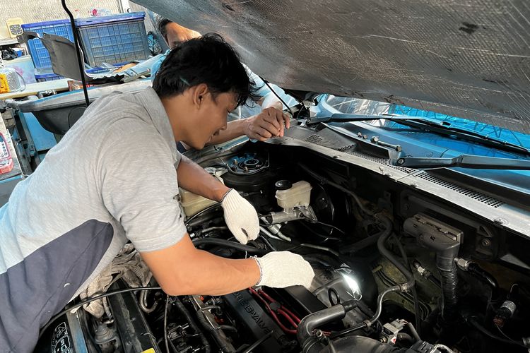 mobil, alternator, Alternator mobil, Galeri Alternator, Alternator Mobil di Toko Online, Waspada Barang Afkiran