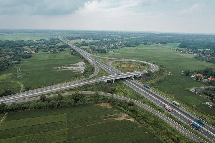 pemudik, titik lelah, Tol Pemalang-Batang, Waspada, Ini Titik Lelah Pemudik asal Jakarta di Tol Trans Jawa