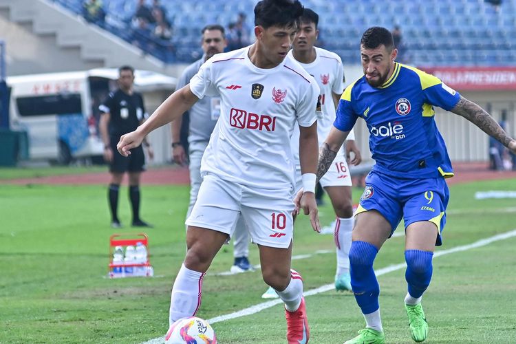 Persijap vs Persija, Sendri Johansyah, Persijap Jepara, Super League, Persija Jakarta, Eksel Runtukahu, Hasil HT Persijap Vs Persija 0-0: Macan Sulit Tembus Sendri Johansyah