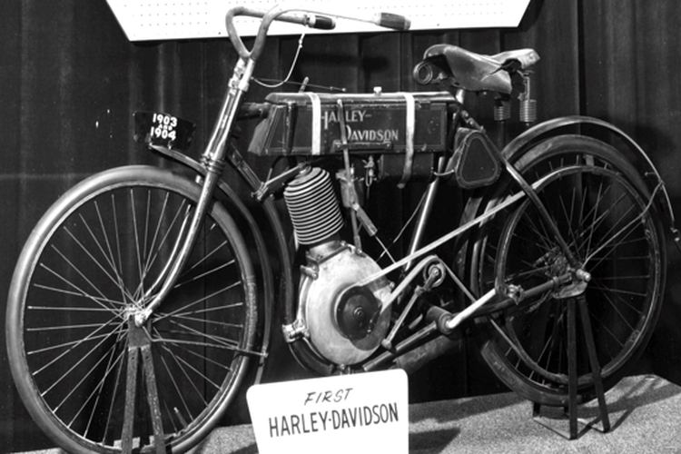 Motor, Mengenal Motor Pertama Harley-Davidson Model 1