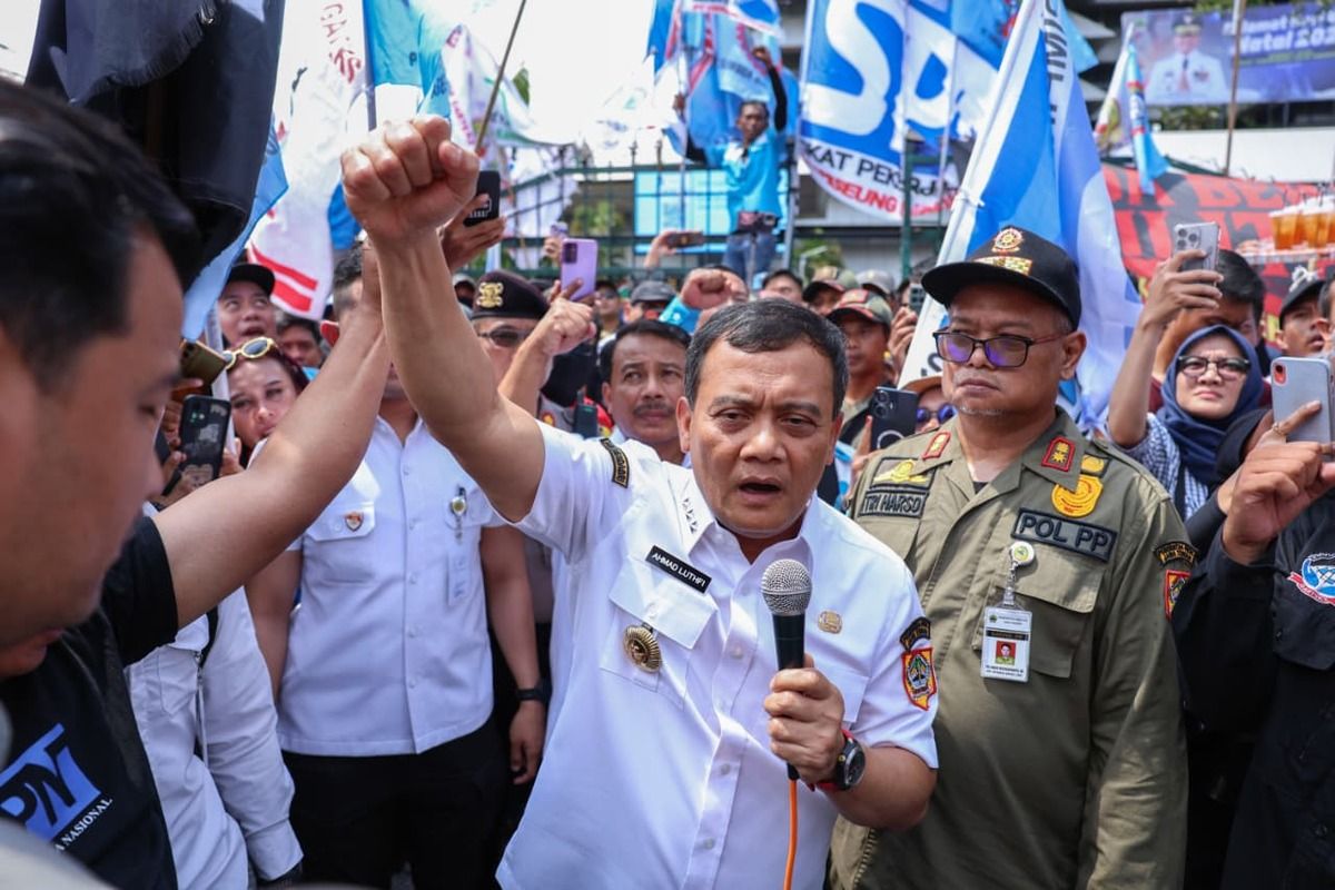 Upah Minimum, Upah Minimum Kabupaten, Jawa Tengah, Ahmad Luthfi, Semarang, Daftar Lengkap UMK di 35 Kabupaten/Kota se-Jateng 2026