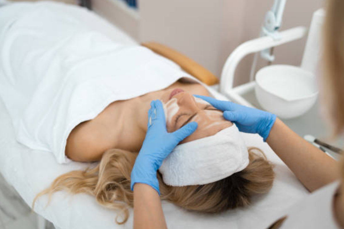 treatment, beauty clinic, Beauty Clinic, body lotion, Body lotion, apakah treatment sekali cukup, treatment kulit, treatment kulit growing, Jangan Salah, Treatment Sekali di Beauty Clinic Tak Cukup Bikin Kulit Glowing