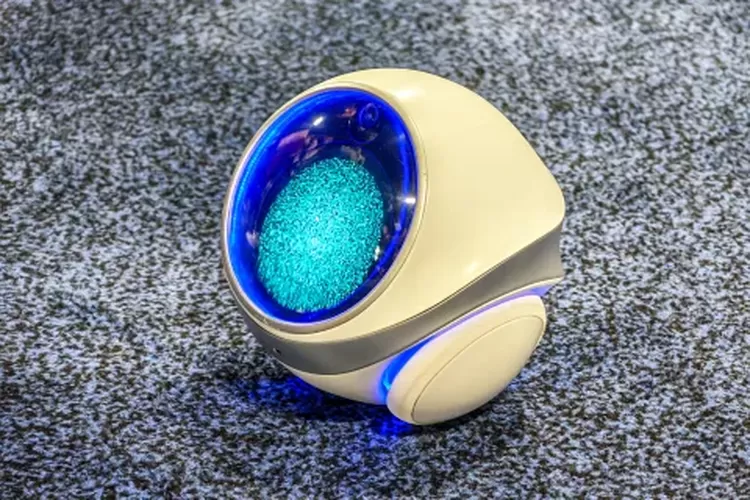 CES 2026, Aura, robot pendamping hewan, Robot Pengawas Hewan Peliharaaan Ini Bisa Rekam dan Edit Video Sekaligus