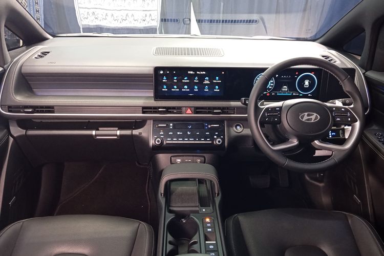 Hyundai, Stargazer Cartenz X, Hyundai Stargazer Cartenz Prioritaskan Kenyamanan Pengemudi