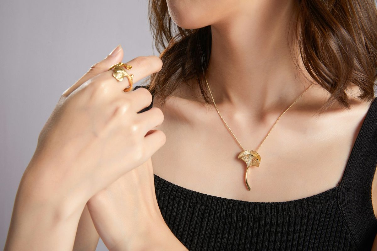 Perhiasan, instrumen investasi, beauty investment, investasi perhiasan emas, fashion statement, perhiasan sebagai fashion statement, Perhiasan, Fashion Statement atau Instrumen Investasi?