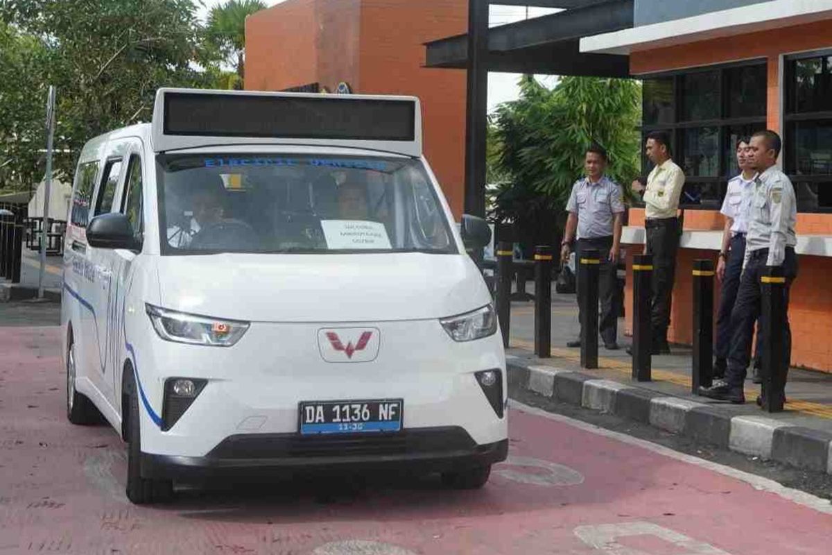 transportasi publik, layanan dasar, mandat hukum, Masa Depan Transportasi Publik: Dari Kebijakan hingga Pembiayaan