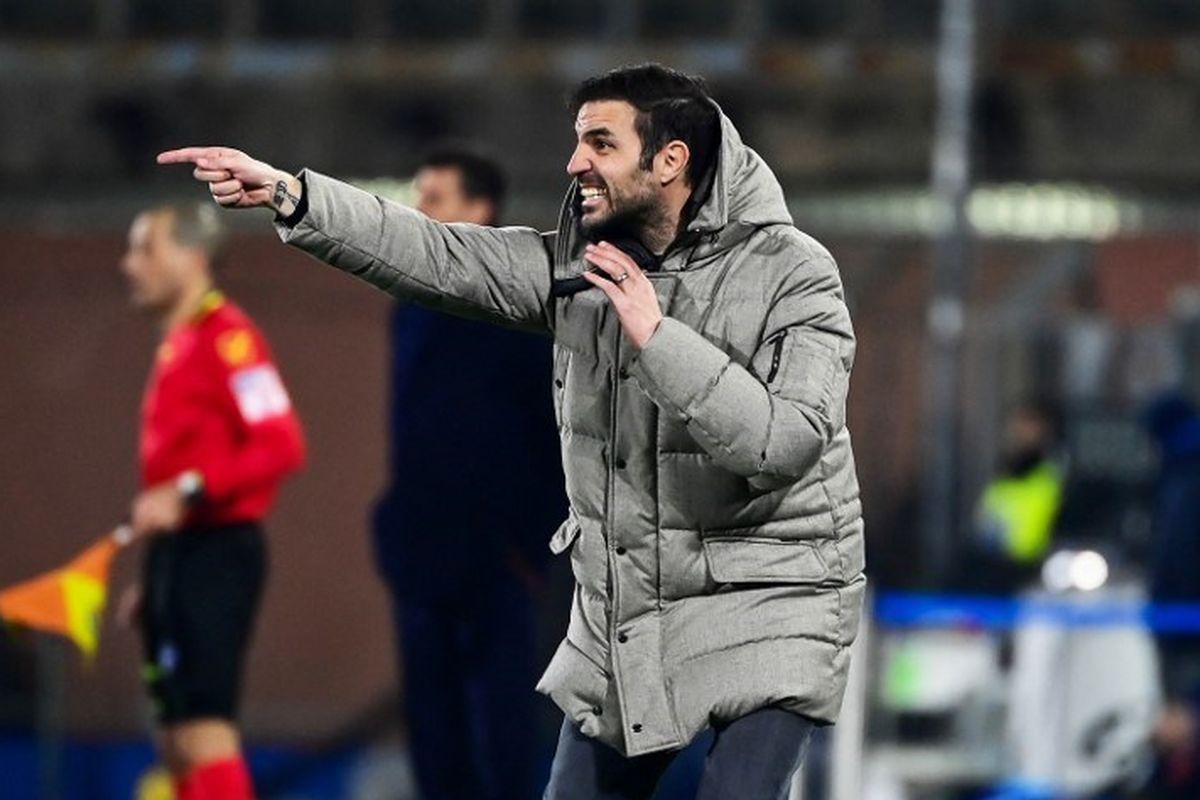Serie A, Cesc Fabregas, Liga Italia, Como 1907, Arrigo Sacchi, Sergio Conceicao, AC Milan, Dua Sisi dari Potensi Fabregas ke AC Milan, Sukses seperti Sacchi atau Merana bak Motta