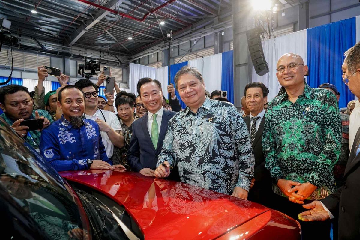 QJMotor, Insentif Kendaraan Listrik, Jalan Tol, Pembatasan Truk, VinFast, Mobil Nasional, Biaya Kepemilikan, Aprilia SR-GT 200, Insentif Kendaraan Listrik, Belajar dari VinFast