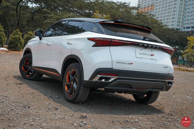 spesifikasi, Omoda 5 GT, Creta Alpha, Fitur Unggulan, Hyundai, Komparasi Creta Alpha vs Omoda 5 GT FWD, Siapa Lebih Unggul?,  Chery Omoda 5 GT 1.6 Turbo, Perbandingan Spesifikasi, Fitur Unggulan, Kesimpulan