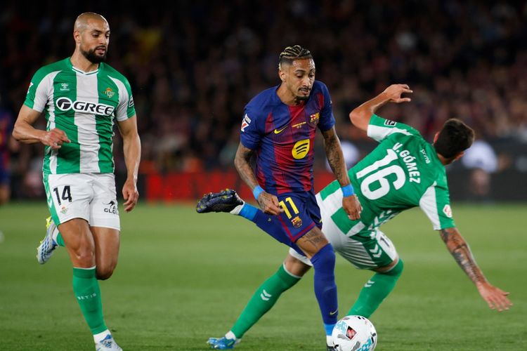 Barcelona, Real Betis, Hasil Barcelona vs Real Betis, Raphinha, Liga Spanyol, Hasil Barcelona Vs Real Betis 3-1: Raphinha Sumbang Dua Gol