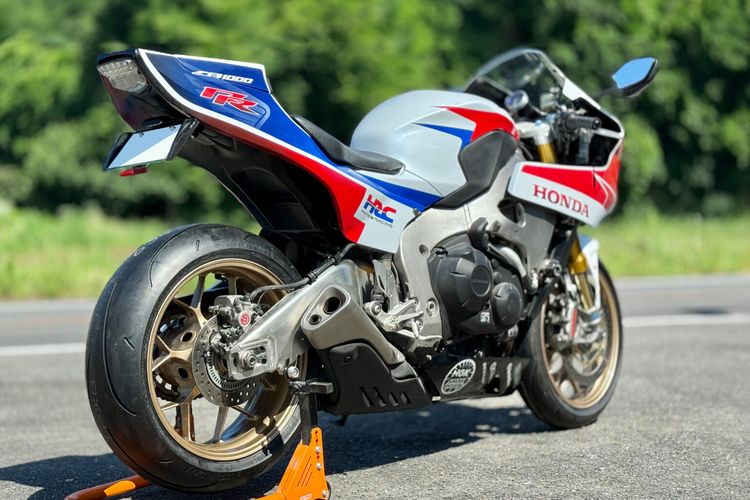 motor sport, Honda CBR1000RR Neo Cafe Racer: Modern Tapi Klasik