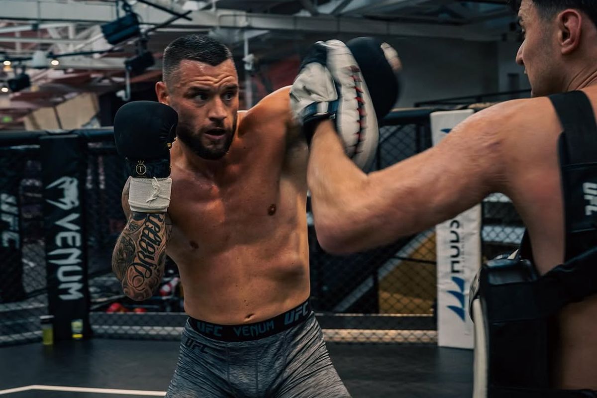 UFC Fight Night, Kiefer Crosbie, Rekan Conor McGregor Percaya Diri Raih Kemenangan Perdana di UFC