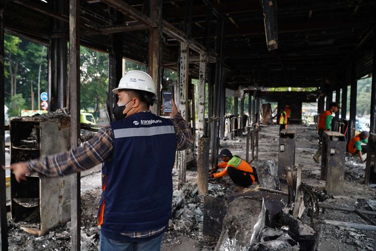 rute transjakarta, Bus Transjakarta, Rute bus transjakarta, Transjakarta, halte transjakarta rusak, Daftar Koridor Bus Transjakarta yang Sudah Beroperasi Kembali