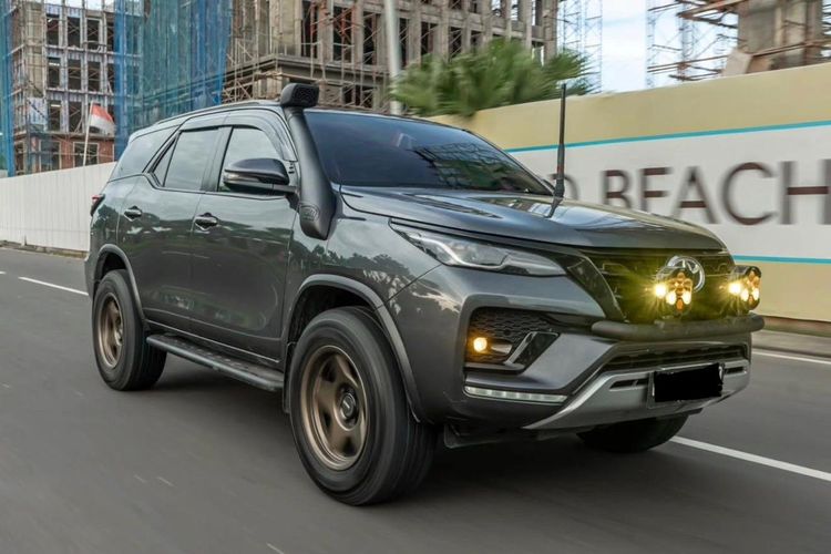 Toyota Fortuner, diesel, Curhat Pemilik Toyota Fortuner Diesel, Nyaman tapi Boros BBM