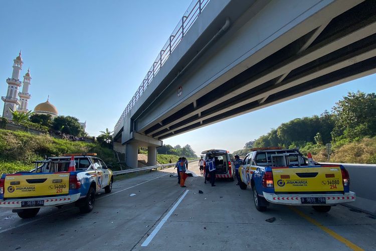 Kenaikan, Jalan Tol, kenaikan tarif tol, Jelang Lebaran, Tarif Tol Batang–Semarang Naik Nyaris 30 Persen