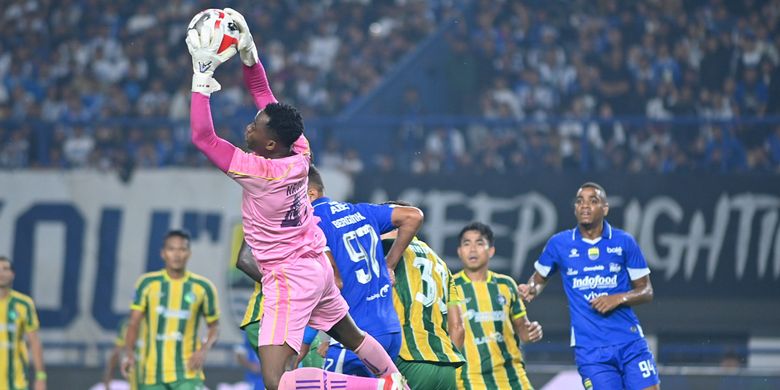 Super League, Persib, PSBS Biak, PSBS, Berguinho, Ramon Tanque, Kadu, Persib vs PSBS, Super League 2025-2026, Borneo FC, Persis, Persijap, Klasemen Super League 2025-2026 Usia Hasil Persib Vs PSBS 1-0
