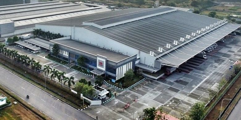 Astra, distribusi, logistik, geopolitik, Rantai Pasok Otomotif Terganggu, Astra Atur Ulang Rute Distribusi