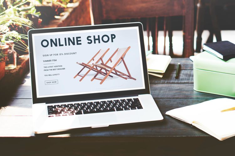toko online, online shop, TikTok Shop, Shopee, e-commerce, pajak, omzet, pajak penghasilan, Pajak, Omzet, Pajak penghasilan, 5 Kategori Toko Online yang Kena Pajak di Shopee, TikTok Shop, Tokopedia dkk, 1. Toko milik warga negara Indonesia, 2. Transaksi menggunakan rekening atau alat pembayaran digital, 3. Menggunakan alamat IP Indonesia atau nomor HP Indonesia, 4. Menjual barang atau jasa lewat platform digital, 5. Omzet lebih dari Rp 500 juta per tahun