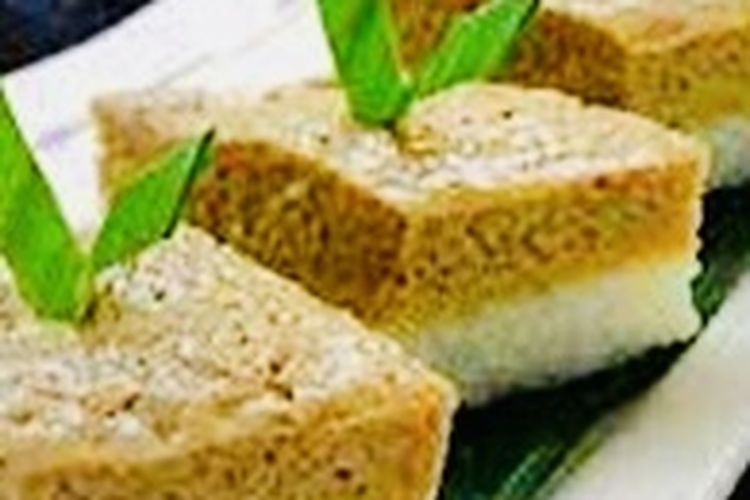 Mandalika, Lombok, kuliner, 5 Oleh-oleh Khas Lombok yang Wajib Dibawa Pulang, Banyak Dijumpai di Mandalika, 1. Jaje Tumbek, 2. Jaje Reket, 3. Poteng Jaje Tujak, 4. Goro-Goro, 5. Kue Cerorot