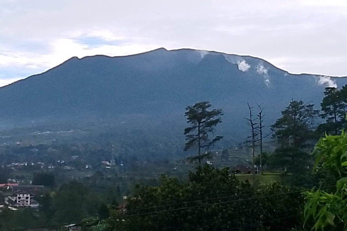 Gede Pangrango, Gunung Gede Pangrango, Taman Nasional Gunung Gede Pangrango, Pendakian Gunung Gede Pangrango Kembali Dibuka Mulai 13 April 2026