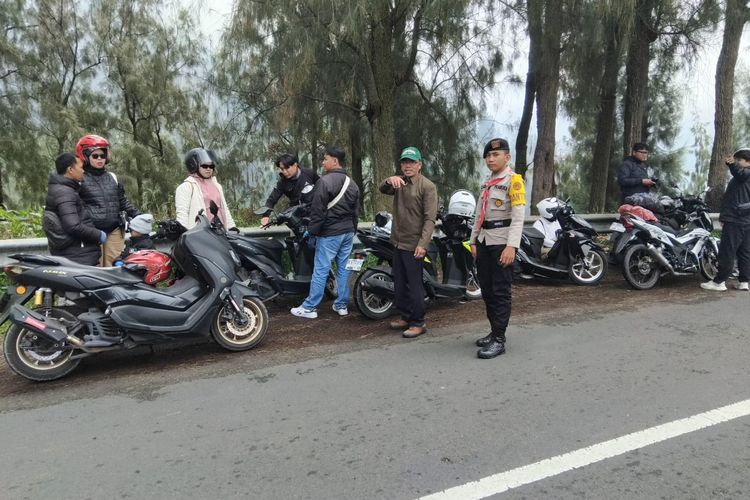 Gunung Bromo, Probolinggo, Bromo via Probolinggo, Kondisi Jalur ke Bromo via Probolinggo, Rawan Kecelakaan untuk Motor Matik