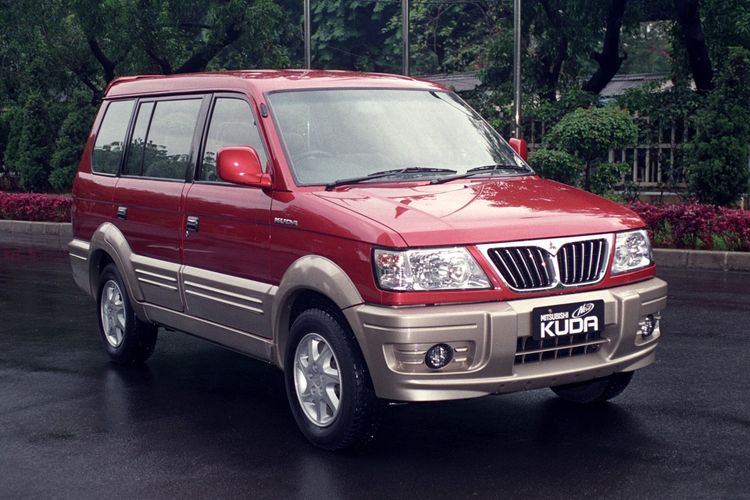 murah, mobil bekas, LMPV, Pilihan Mobil Low MPV Bekas di Bawah Rp 100 Juta
