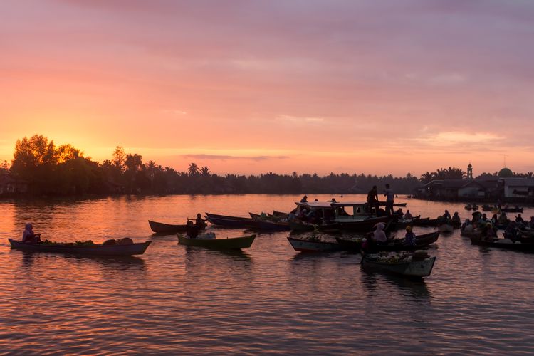 Pasar Terapung, TMII, Kalimantan Selatan, Pasar Terapung Khas Kalimantan Selatan Hadir di TMII