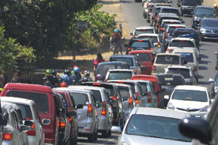 mobil hybrid, Kenali Faktor Penentu Irit atau Borosnya BBM Mobil Hybrid