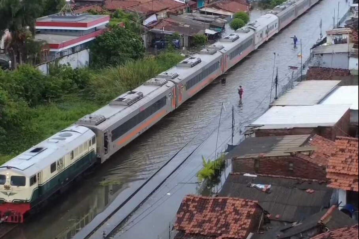 Grobogan, banjir Grobogan, Update Banjir Grobogan Hari Ini: 14 Desa Terendam, 4 Jadwal Kereta Terganggu