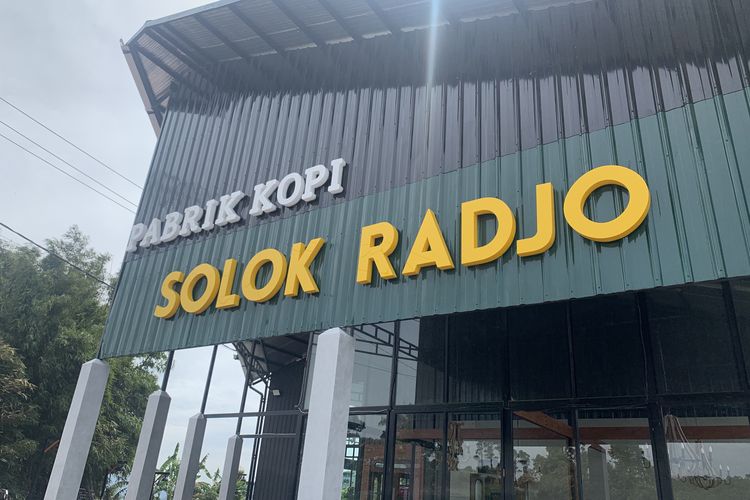 Tempat Wisata di Sumatera Barat, tempat wisata di sumatera barat yang wajib dikunjungi, tempat wisata di alahan panjang terbaru, tempat wisata di alahan panjang yang lagi hits, tempat wisata di alahan panjang sumbar, 5 Tempat Wisata di Alahan Panjang, dari Danau hingga Peternakan Sapi Perah, 1. Sirukam Dairy Farm, 2. Danau Diateh, 3. Kopi Solok Radjo, 4. Danau Dibawah, 5. Kebun Teh Alahan Panjang