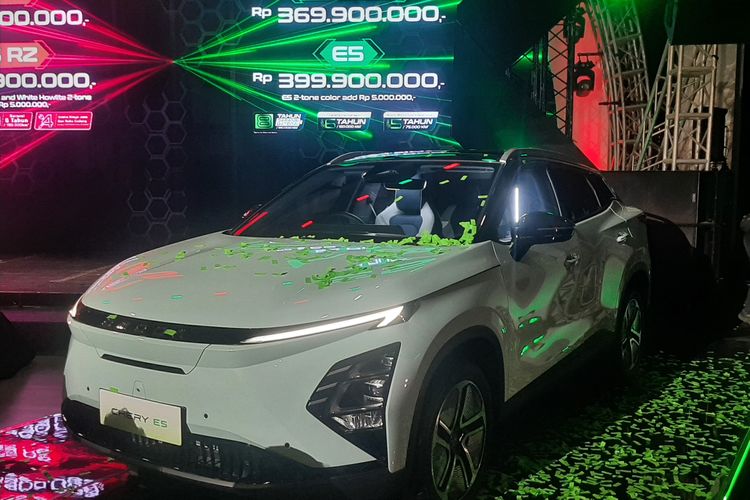 Chery E5, mobil listrik, baterai LFP, teknologi canggih, Baterai LFP, chery e5, Omoda E5 Berubah Menjadi Chery E5: Apa Saja Pembaruannya?