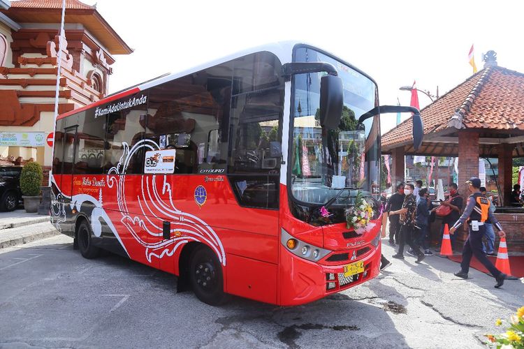 transportasi umum, angkutan umum, Saat BBM Jadi Isu, Angkutan Umum Justru Terabaikan