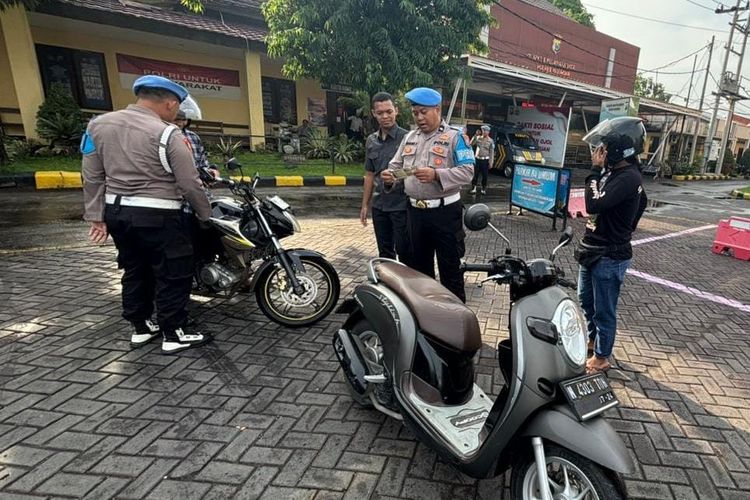 ETLE, tilang, tilang manual, Jawa Timur, Polda Jawa Timur Perkuat ETLE, Tilang Manual Tinggal 5 Persen