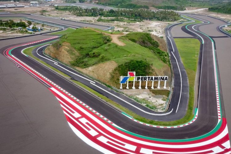 MotoGP, Marc Marquez, Sirkuit Mandalika, juara dunia MotoGP, hitung-hitungan marc marquez juara dunia, Hitung-hitungan Gelar Dunia Marc Márquez: Mandalika Jadi Panggung Juara?, Keunggulan Besar di Klasemen, Peluang di Motegi, Mandalika Jadi Target Realistis, Drama Catalunya, Klasemen MotoGP usai GP Catalan 2025: