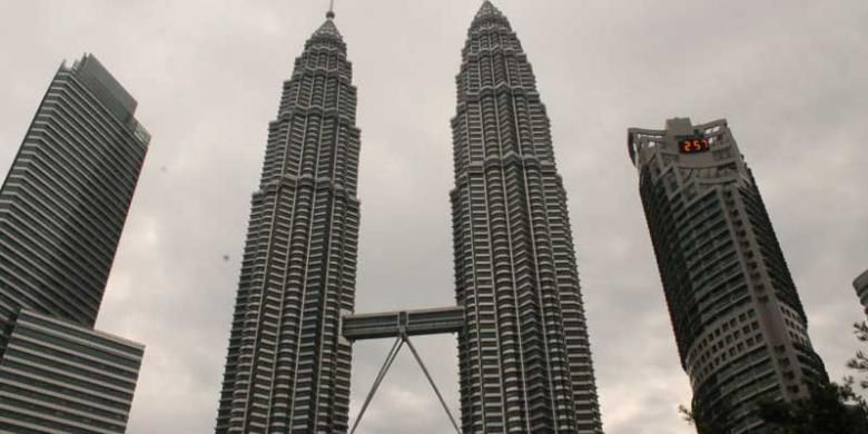 wisata halal, travelpedia, 10 Negara dengan Wisata Ramah Muslim 2025, Bisa Jadi Ide Liburan, 1. Malaysia, 2. Turki, 3. Arab Saudi, 4. Uni Emirat Arab, 5. Indonesia, 6. Qatar, 7. Brunei Darussalam, 9. Jordan, 10. Mesir