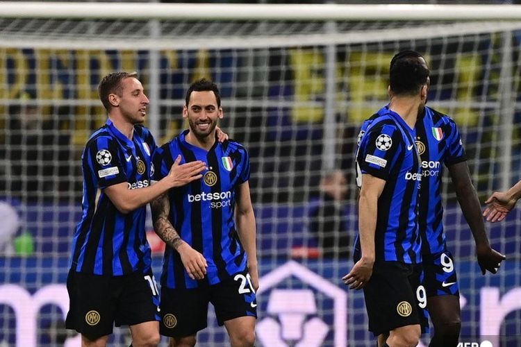 Inter Milan, Federico Dimarco, Hakan Calhanoglu, Liga Italia, Hasil Inter Milan Vs Genoa 2-0: Diwarnai Gol Voli Dimarco, Nerazzurri Kunci 3 Poin